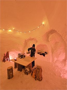 Soirée Fondue Igloo_Megève - OT MEGEVE Melanie CALCEI