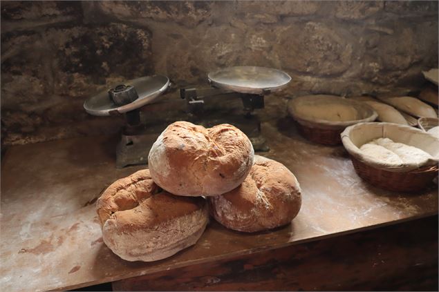 four à pain de Carouge - les Villards-sur-Thônes - Office de Tourisme Thônes Coeur des Vallées