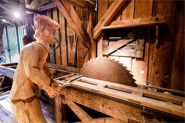 Intérieur de la scierie - Sylvain Aymoz