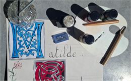 Atelier "Calligraphie et enluminure"_Saint-Étienne-du-Bois - Ecomusée Maison de Pays en Bresse