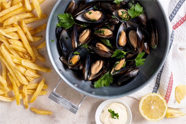 Soirée moules frites & fritures_Aime-la-Plagne - Image de freepik