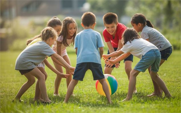 Jeux d'extérieur en famille (dès 5 ans)_Annecy