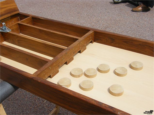 Jeu géant en bois - ©OT de Peisey-Vallandry