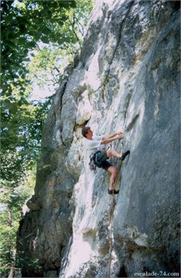 Stage d'escalade en extérieur pour les 7-15 ans_Annecy