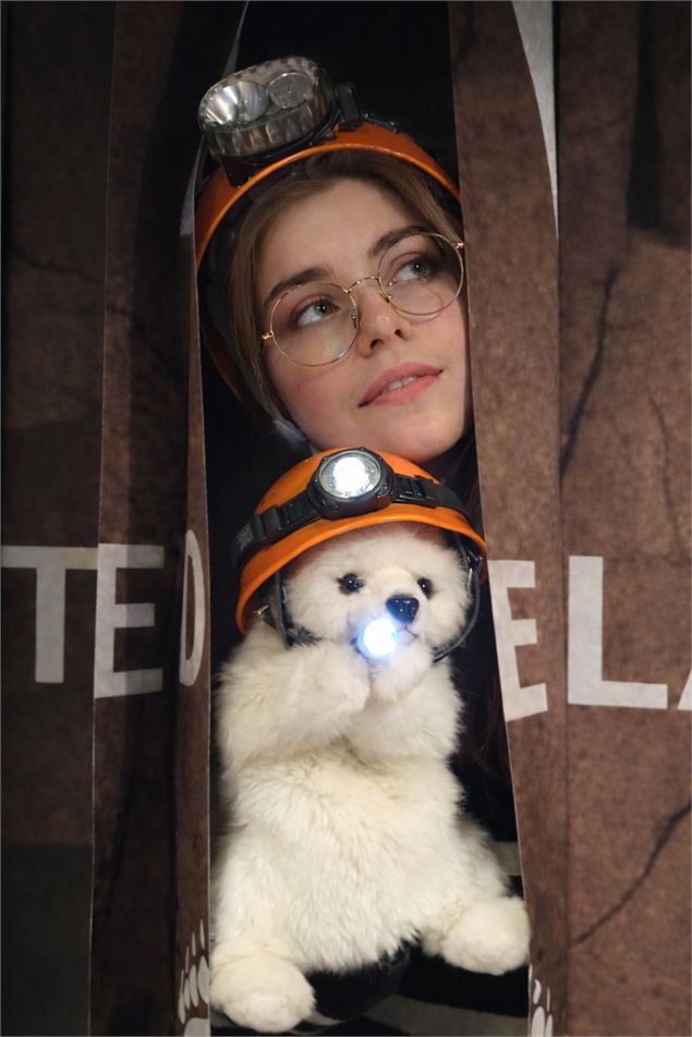 La visite guidée des oursons_Entremont-le-Vieux - Musée de l'ours des cavernes