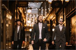 Live by l'Après Ski - Revolverlites_Les Gets - Gwilym Thomas