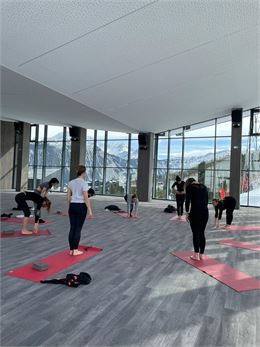 Yoga Collectif (Vinyasa yoga / Hatha), Courchevel 1850