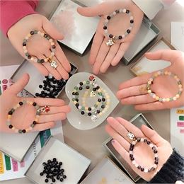 Atelier créatif spécial enfants avec Magal'ri Bijoux - mGb