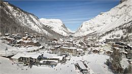 Vue du village - Val_d_Isere_Tourisme_-_Esther_Vittot