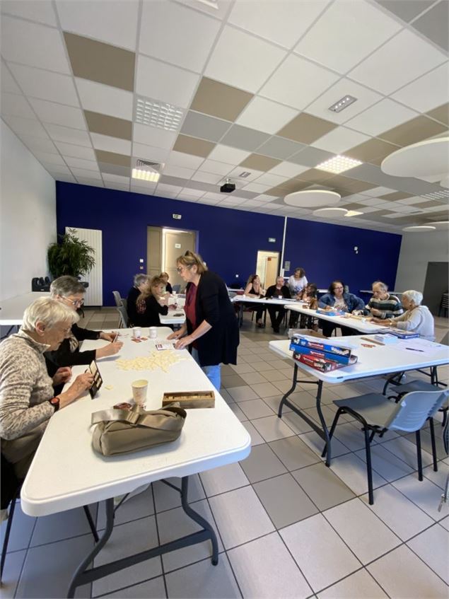 Café itinérant séniors_Saint-Etienne-de-Cuines - Declicc
