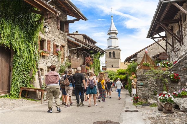 visite guidée à yvoire - Destination Léman C.HAAS