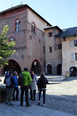 Visite guidée de la cité médiévale de Conflans_Albertville - Ville d'Albertville