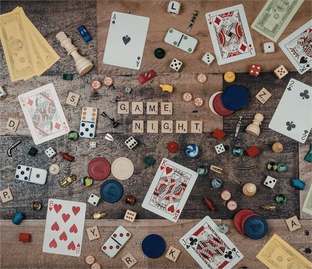 Jeux de société - Les Vacances aux halles du centre_Cluses - Canva