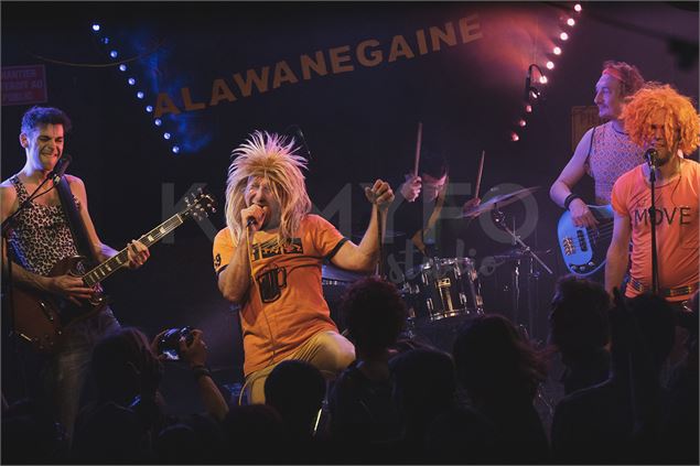 Groupe ALAWANEGAINE - ALAWANEGAINE