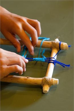 tissage de bracelets - GBA
