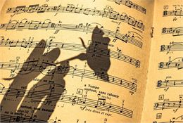 Lectures musicales aux jardins du Centre Culturel SORTIR EN DOMBES_Châtillon-sur-Chalaronne