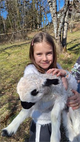Immersion nature au cœur du troupeau_Mieussy - Laurence Girard