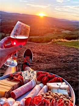 Plateau repas charcuterie Fromage. - oui