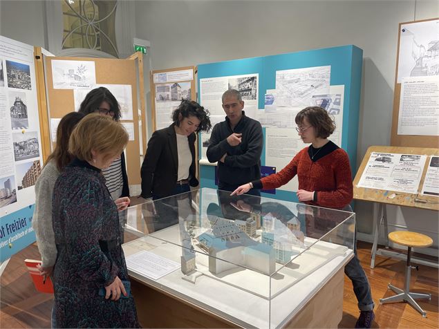 Nuit Européenne des Musées -Rencontre avec les commissaires d'exposition_Chambéry - Archives municip