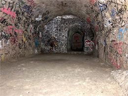 Détails de la salle N°6 faisant le pont entre les deux antennes de l'extension nord du réseau dit en