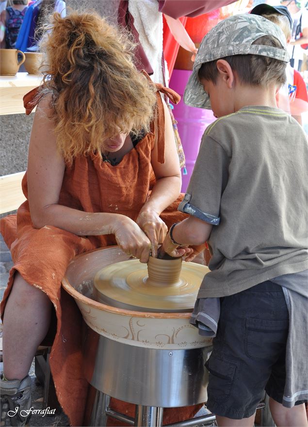 Mercredi des enfants et des plus grands - Initiation à la poterie tournée_Saint-Gervais-les-Bains