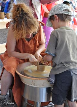 Mercredi des enfants et des plus grands - Initiation à la poterie tournée_Saint-Gervais-les-Bains