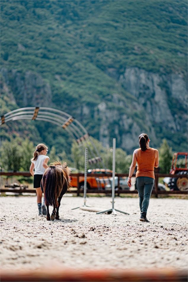 Soigneur d'un jour - La Ferme des Mini's du Marais_La Chambre - La Ferme des Mini's du Marais