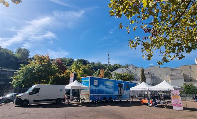 Camion Pneumobile - Pneumobile