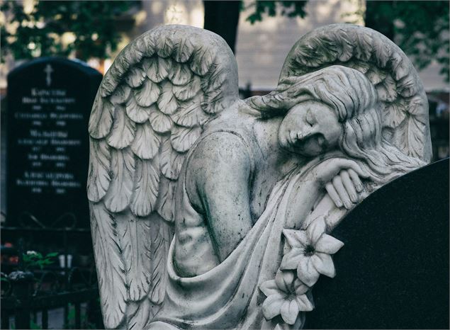 Le printemps des cimetières - Visites guidées_Thonon-les-Bains - Unsplash