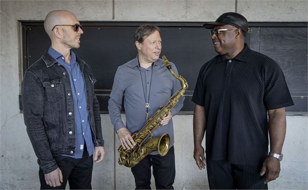 Chris Potter Trio feat. Matt Brewer & Kendrick Scott - Takhiko Tokiwa