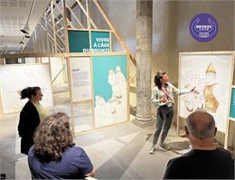 Visite guidée - Dessiner l'archéologie_Chambéry - Solenne Paul - Département de la Savoie