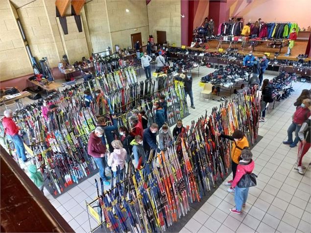 Bourse aux skis - ski club Agy