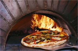 Pizza au four - libre de droit