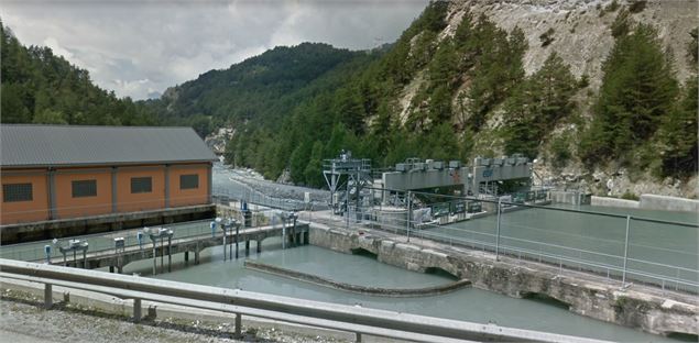 Visite exceptionnelle du barrage de Bramans - Google