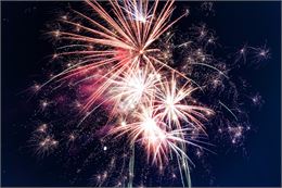 illustration feu d'artifice - roveimages