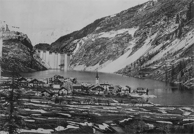 Vieux village de Tignes - ©collection Capucine Favre