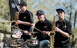 Furax street Band en concert live_Les Carroz-d'Arâches