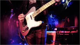 guitare électrique - canva