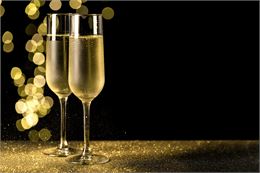 soirée chic - freepik