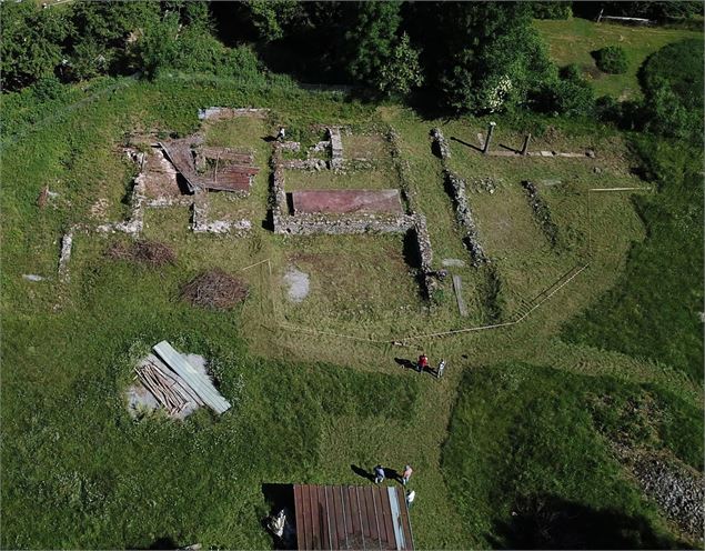 photo ruines villa gallo-romaine - Amis de Viuz-Faverges