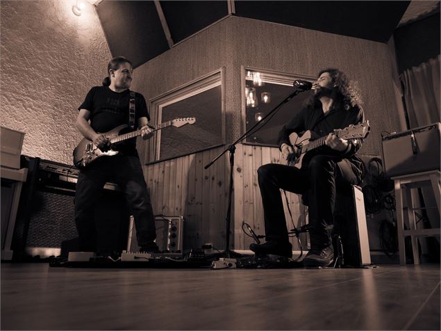 Concert en terrasse de Bacon Juke Box