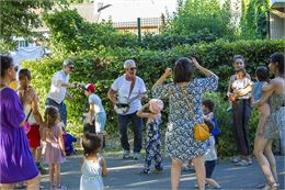 Le Petit Bal pour tous !_Cordon - Ville de Ferney-Voltaire