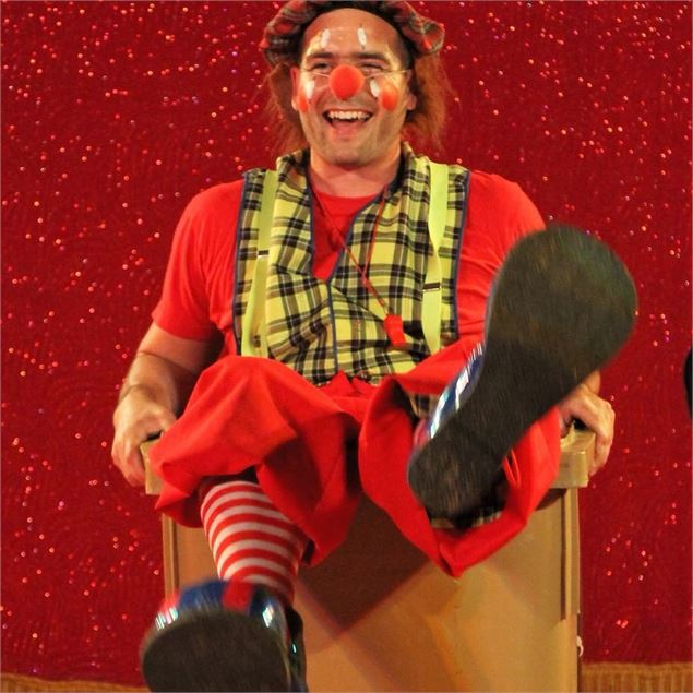 Le Cirque Landri présente son spectacle_Arêches-Beaufort