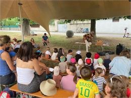 Comptines et jeux de doigts en plein air - Benjamin Alfandari