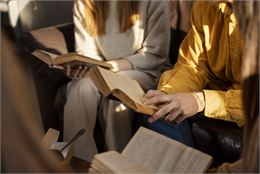 Cercle de lecture - Freepik