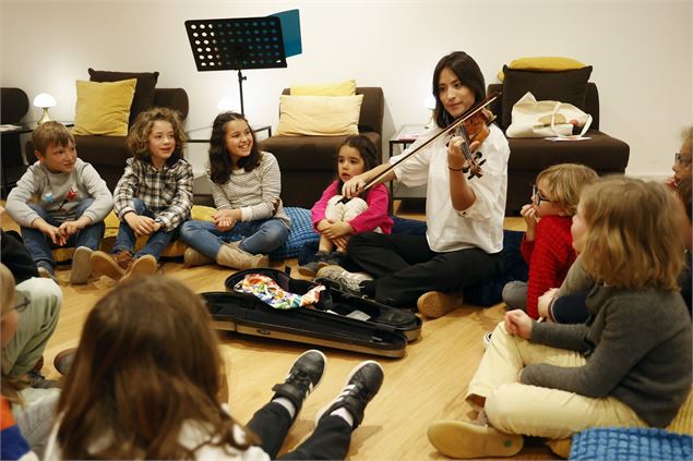 Festival des Nuits Romantiques - Atelier Couleurs et Mélodie - Eveil musical_Aix-les-Bains