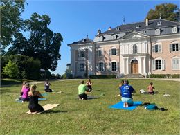 Yoga au Château - château de Voltaire