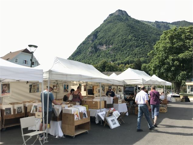 Brocante professionnelle - Praz de Lys Sommand Tourisme