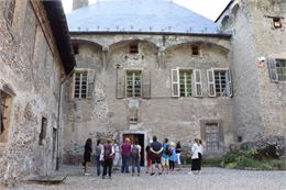 Salle de garde de Chateau Manuel de Locatel - Ville d'Albertville