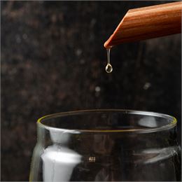 Semaine Dolce Vita | Atelier distillation_Plagne-Montalbert - freepik
